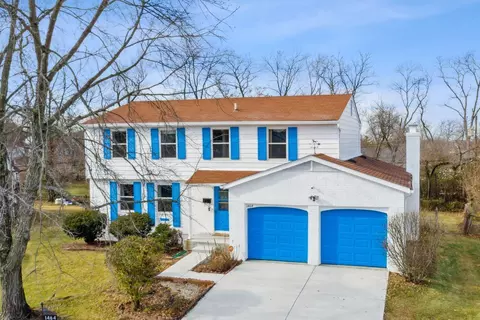 1464 Longacre Dr, Forest Park, OH 45240 photo 1