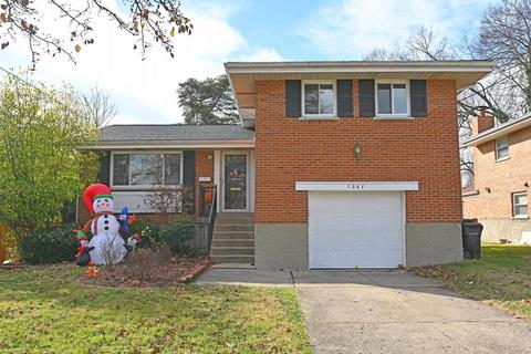 1267 Meadowbright Ln, Cincinnati, OH 45230 photo 1