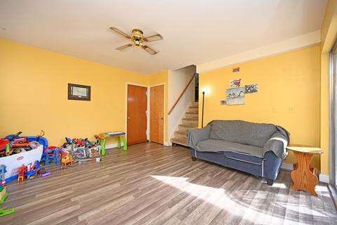 1267 Meadowbright Ln, Cincinnati, OH 45230 photo 24