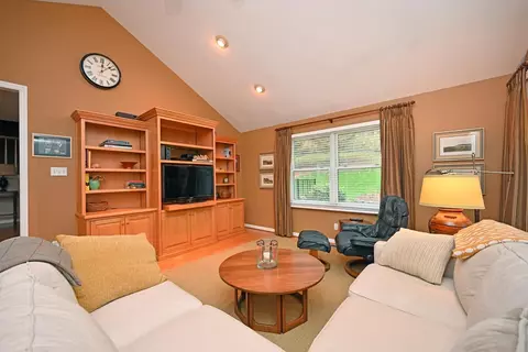 7731 Forest Rd, Cincinnati, OH 45255 photo 16