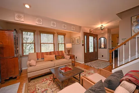 7731 Forest Rd, Cincinnati, OH 45255 photo 5