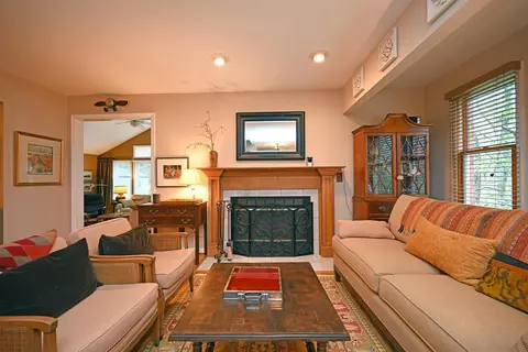 7731 Forest Rd, Cincinnati, OH 45255 photo 4