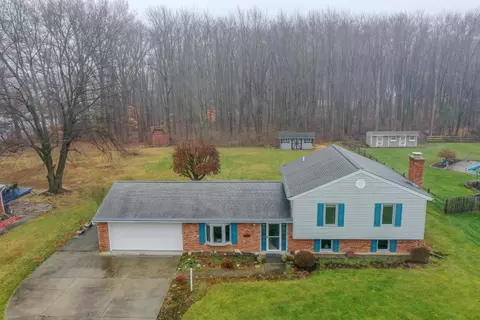 4280 Wuebold Ln, Cincinnati, OH 45245 photo 1