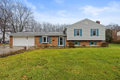 4280 Wuebold Ln, Cincinnati, OH 45245 photo 2