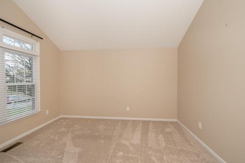 5115 Rollman Estates Dr, Cincinnati, OH 45236 photo 5