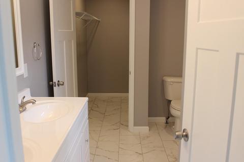 877 Jackson St, Lincoln Heights, OH 45215 photo 28