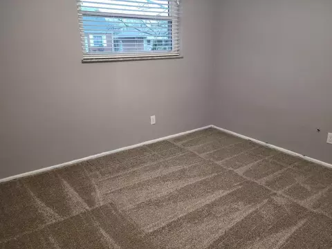 2445 Garrison Dr, Cincinnati, OH 45231 photo 16