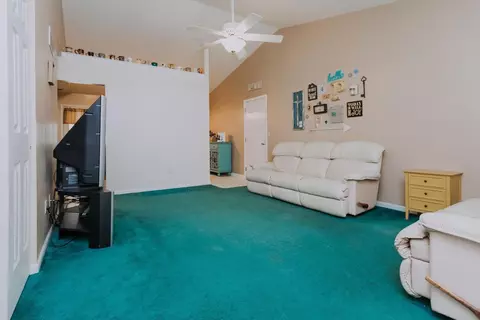 96 Flintstone Dr, Harrison, OH 45030 photo 5