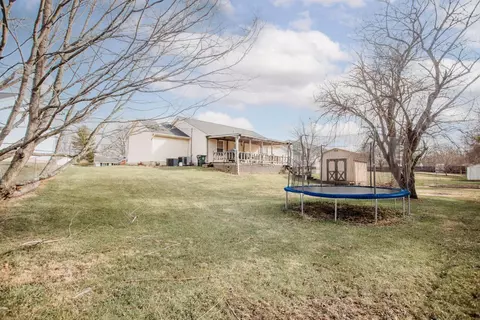 96 Flintstone Dr, Harrison, OH 45030 photo 3