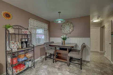 2622 Tampico Dr, Cincinnati, OH 45231 photo 8