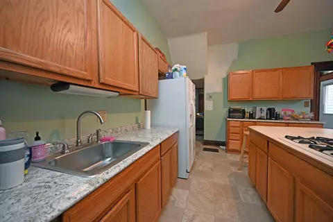 323 Warner St, Cincinnati, OH 45219 photo 9