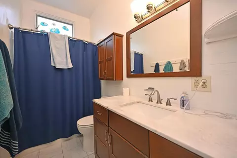 323 Warner St, Cincinnati, OH 45219 photo 13
