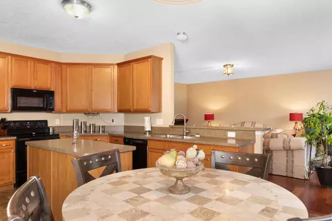 3389 Elbert Dr, Hamilton, OH 45011 photo 14