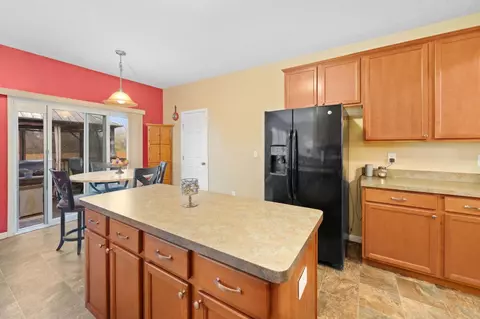 3389 Elbert Dr, Hamilton, OH 45011 photo 11