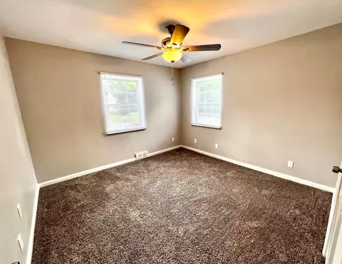 1183 Hempstead Dr, Cincinnati, OH 45231 photo 5