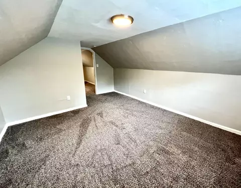 1183 Hempstead Dr, Cincinnati, OH 45231 photo 7