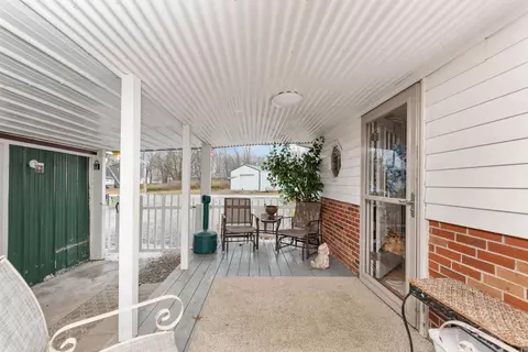 7 Amberly Dr, Georgetown, OH 45121 photo 5