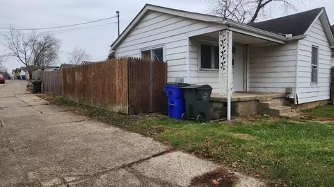 408 Hunter Ave, Hamilton, OH 45013 photo 2