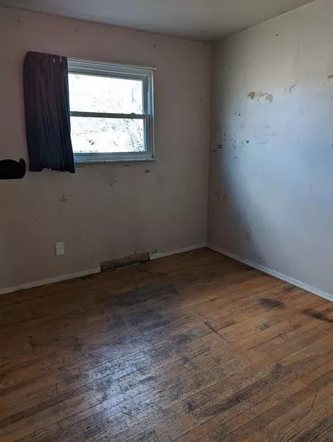 727 Miles Ln, Cincinnati, OH 45245 photo 6