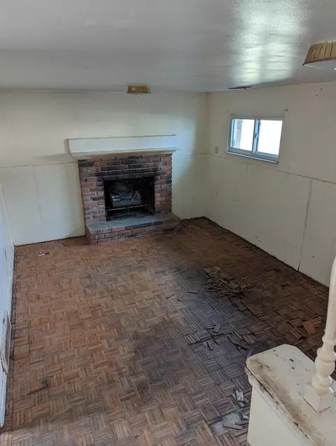 727 Miles Ln, Cincinnati, OH 45245 photo 8