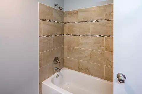 1850 Fallbrook Ln, Cincinnati, OH 45240 photo 15