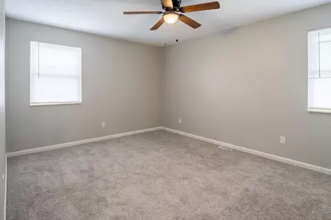 1850 Fallbrook Ln, Cincinnati, OH 45240 photo 16