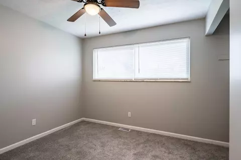 1850 Fallbrook Ln, Cincinnati, OH 45240 photo 21