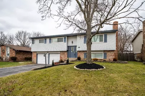 1850 Fallbrook Ln, Cincinnati, OH 45240 photo 1
