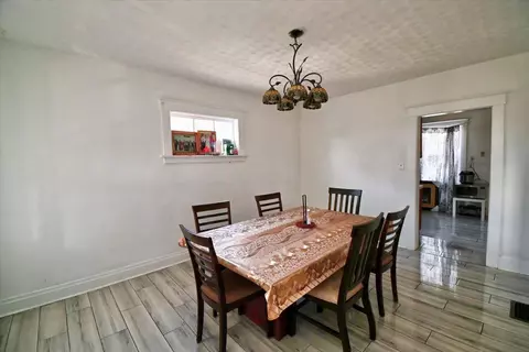36 Ridgeway Rd, Cincinnati, OH 45216 photo 8