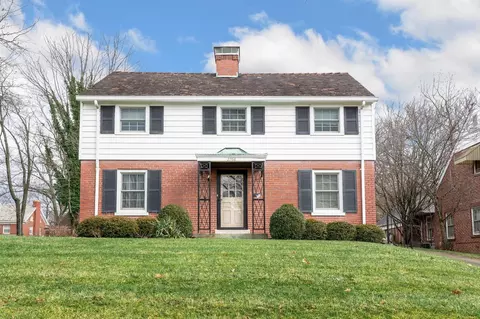 2768 Eugenie Ln, Cincinnati, OH 45211 photo 2