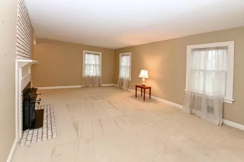 2768 Eugenie Ln, Cincinnati, OH 45211 photo 7