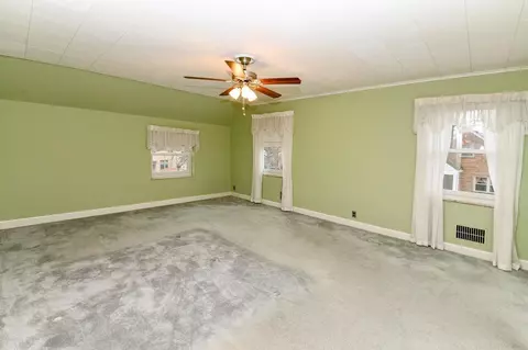 2768 Eugenie Ln, Cincinnati, OH 45211 photo 22