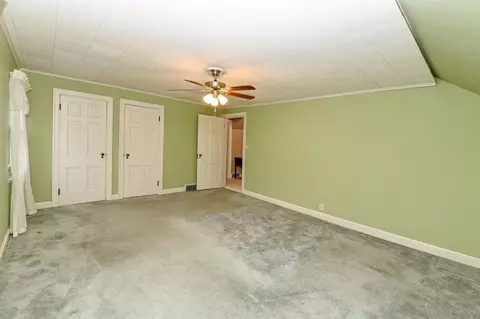 2768 Eugenie Ln, Cincinnati, OH 45211 photo 23