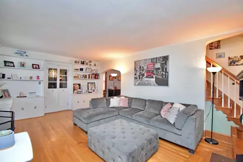 3140 Epworth Ave, Cincinnati, OH 45211 photo 2