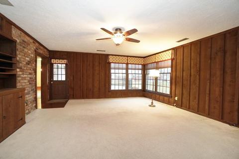8926 Cavalier Dr, Cincinnati, OH 45231 photo 7