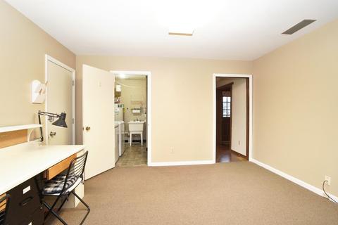 8926 Cavalier Dr, Cincinnati, OH 45231 photo 19