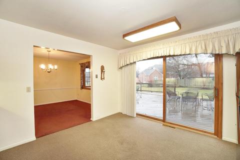 8926 Cavalier Dr, Cincinnati, OH 45231 photo 15