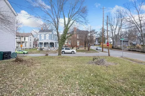 6021 Clephane Ave, Cincinnati, OH 45227 photo 3