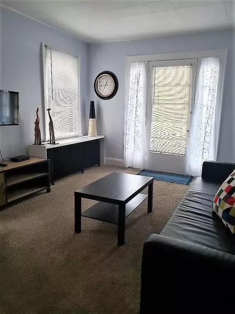 4237 Vine St, Cincinnati, OH 45217 photo 27