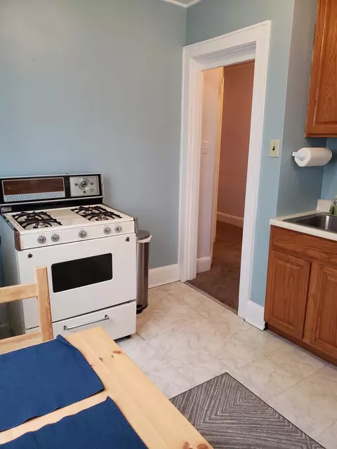 4237 Vine St, Cincinnati, OH 45217 photo 34