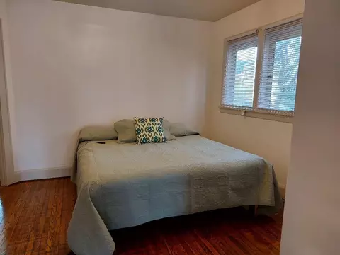 4237 Vine St, Cincinnati, OH 45217 photo 10