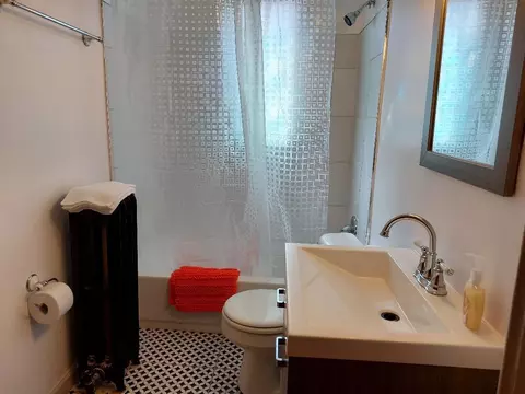 4237 Vine St, Cincinnati, OH 45217 photo 8