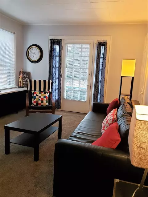 4237 Vine St, Cincinnati, OH 45217 photo 33