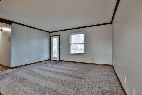 1104 State St, Harrison, OH 45030 photo 4