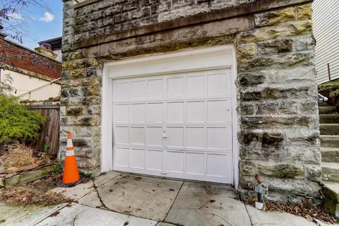2736 Coy St, Cincinnati, OH 45219 photo 49