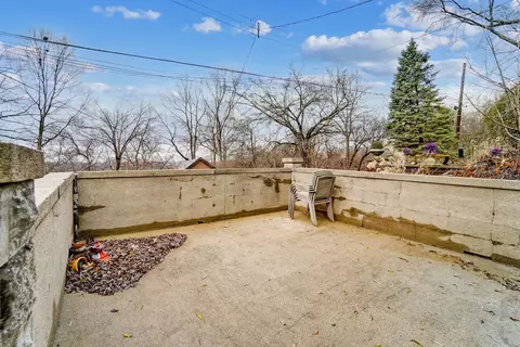 2736 Coy St, Cincinnati, OH 45219 photo 4
