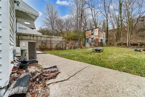 2736 Coy St, Cincinnati, OH 45219 photo 46