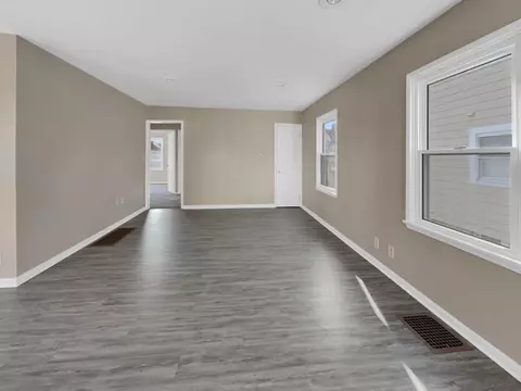 523 Flatt Ter, Cincinnati, OH 45232 photo 9