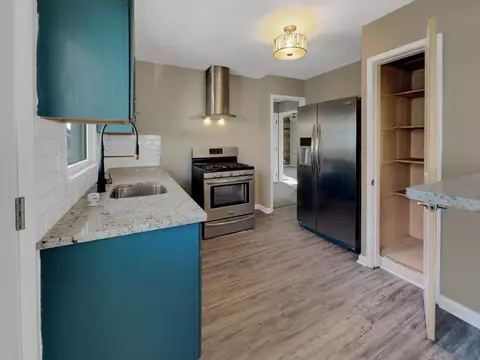 523 Flatt Ter, Cincinnati, OH 45232 photo 12