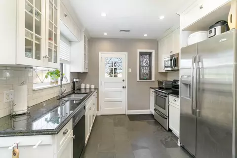 6288 Euclid Rd, Cincinnati, OH 45236 photo 10